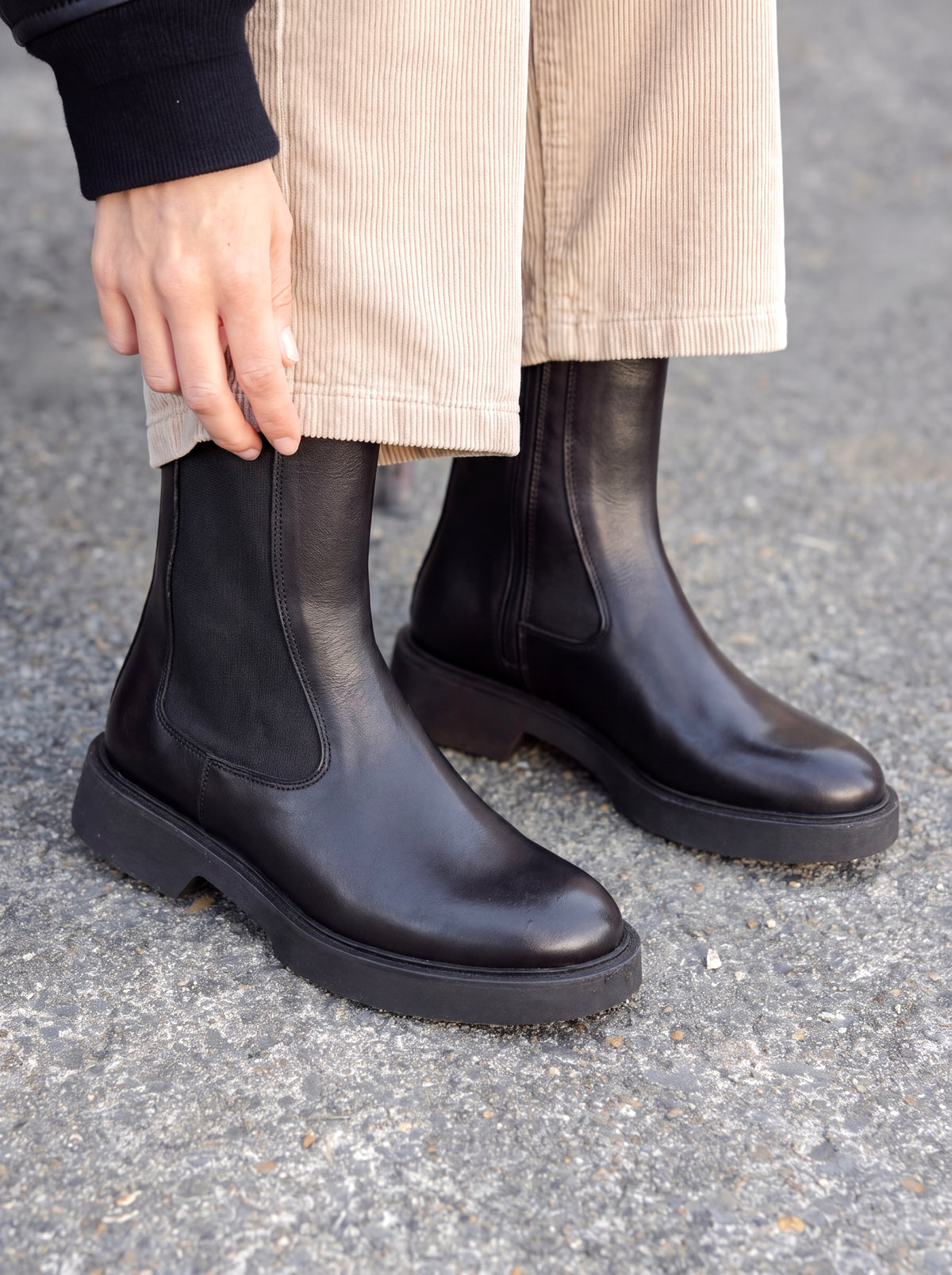 Albana Black
