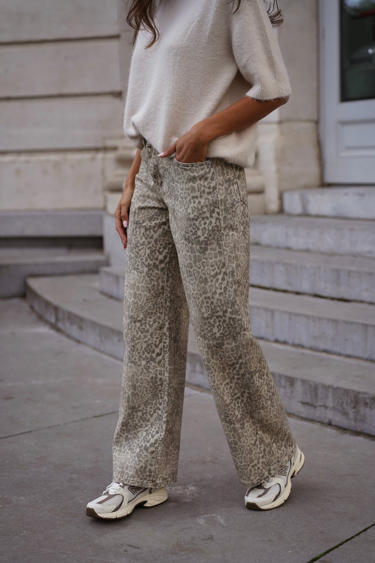 Jeans Droit Rapha léopard gris