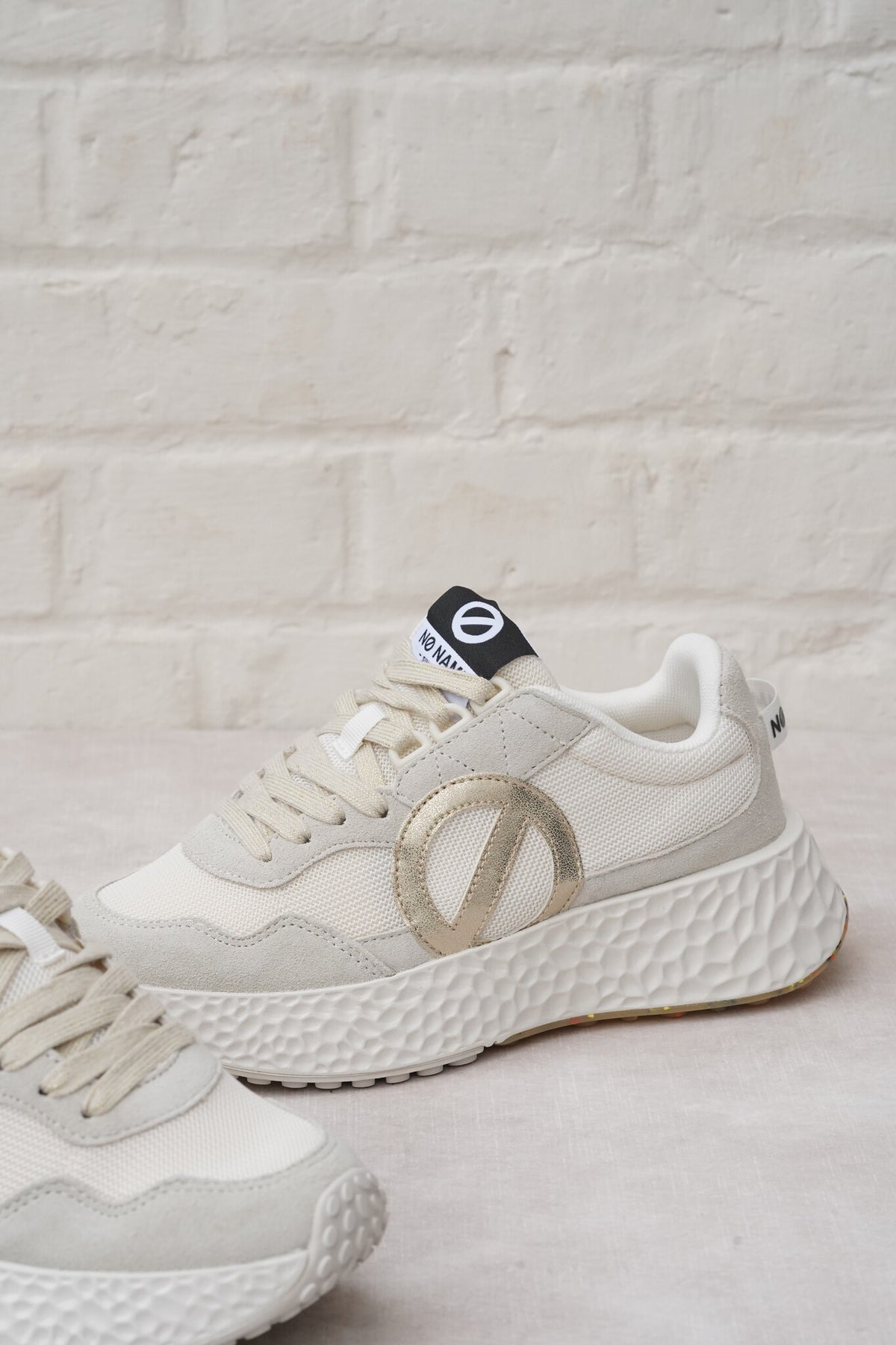 Carter jogger optic white