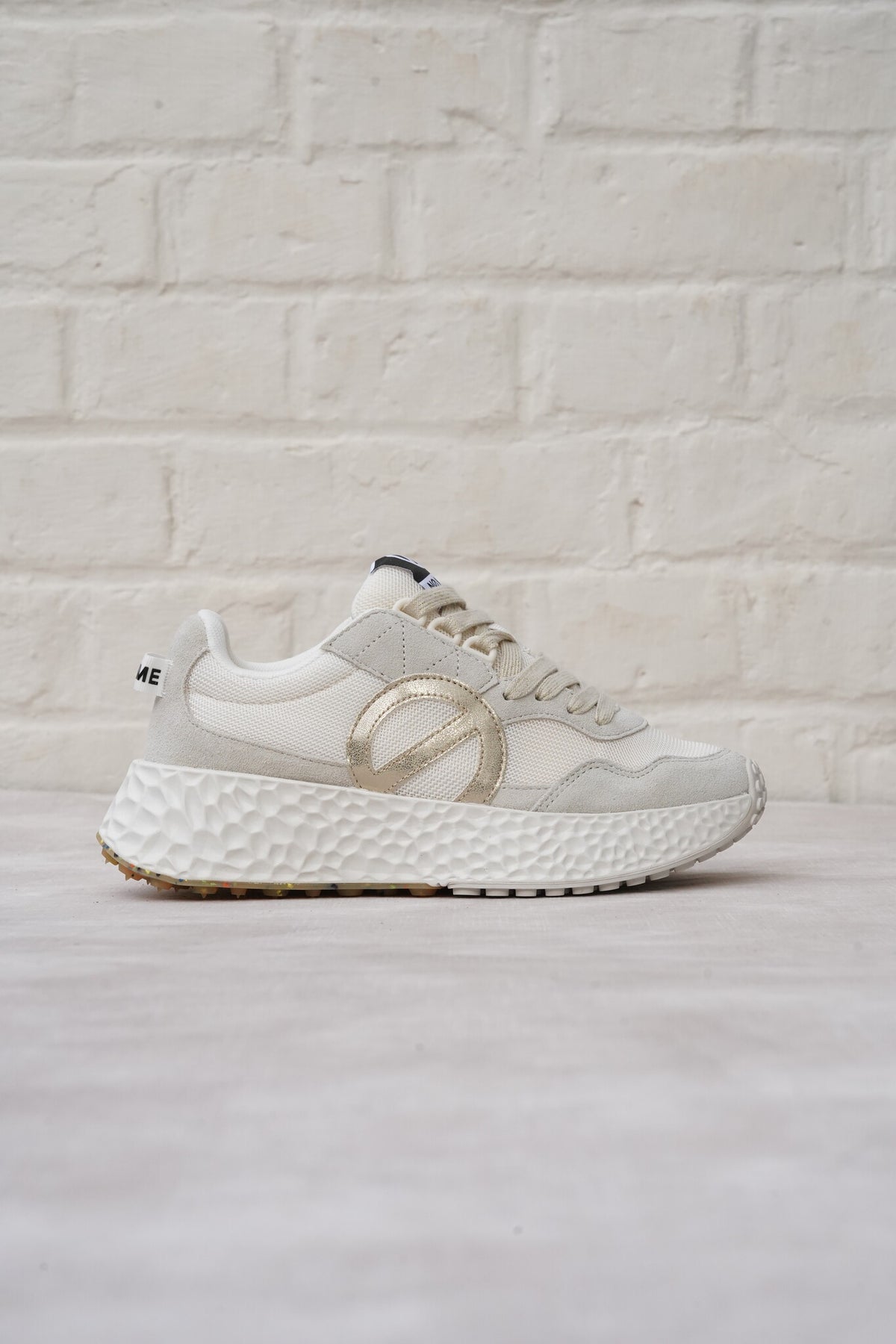 Carter jogger optic white