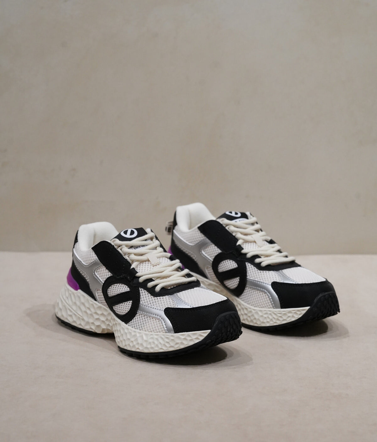 Carter 2.0 runner white