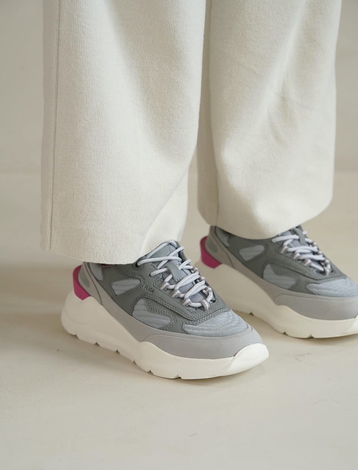 Donna Pink & Grey