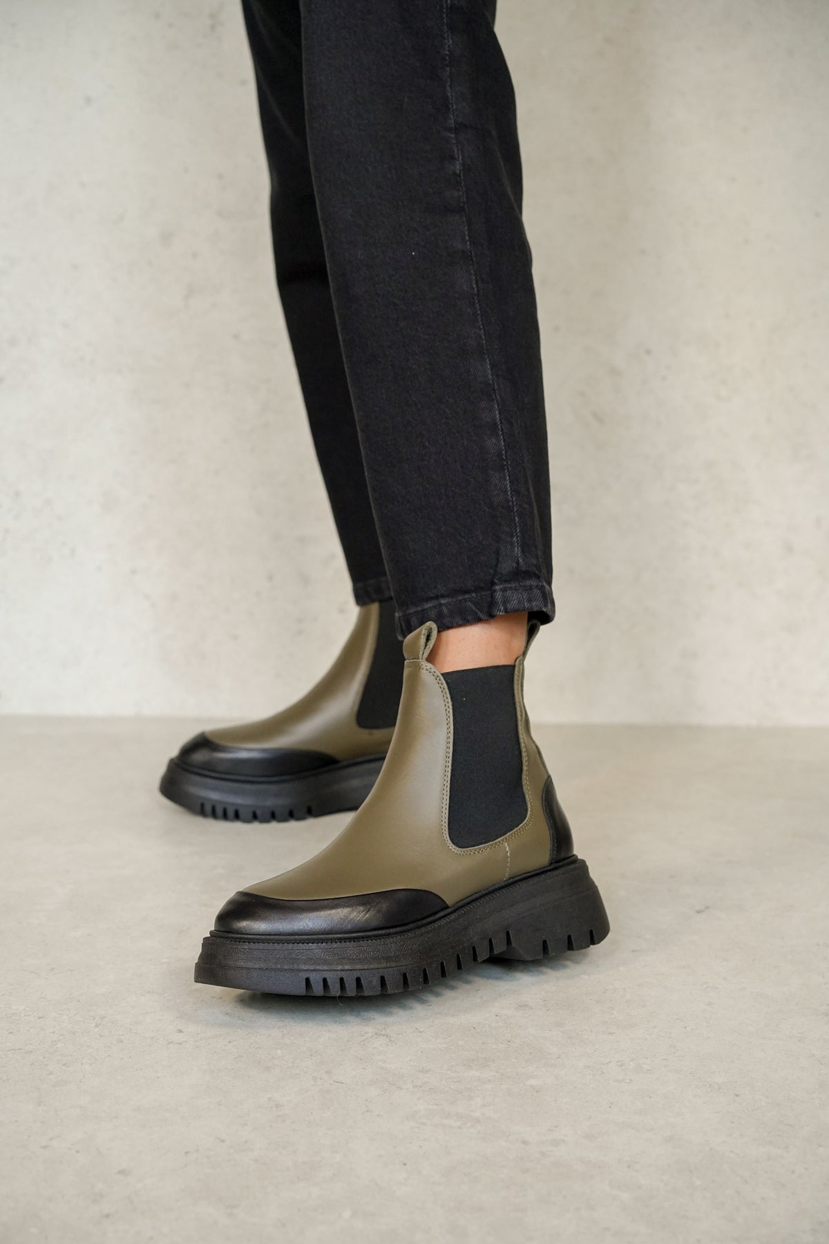 Falzia Kaki