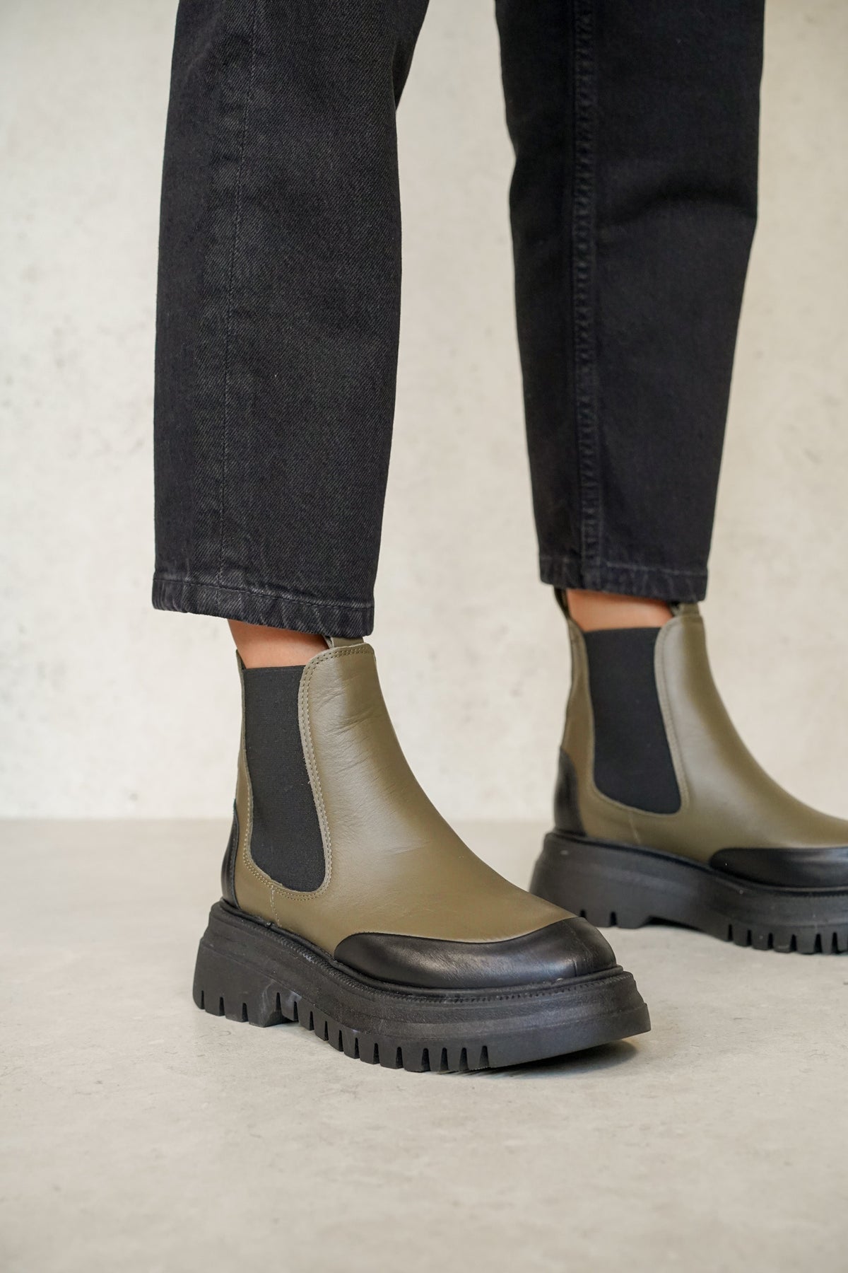 Falzia Kaki