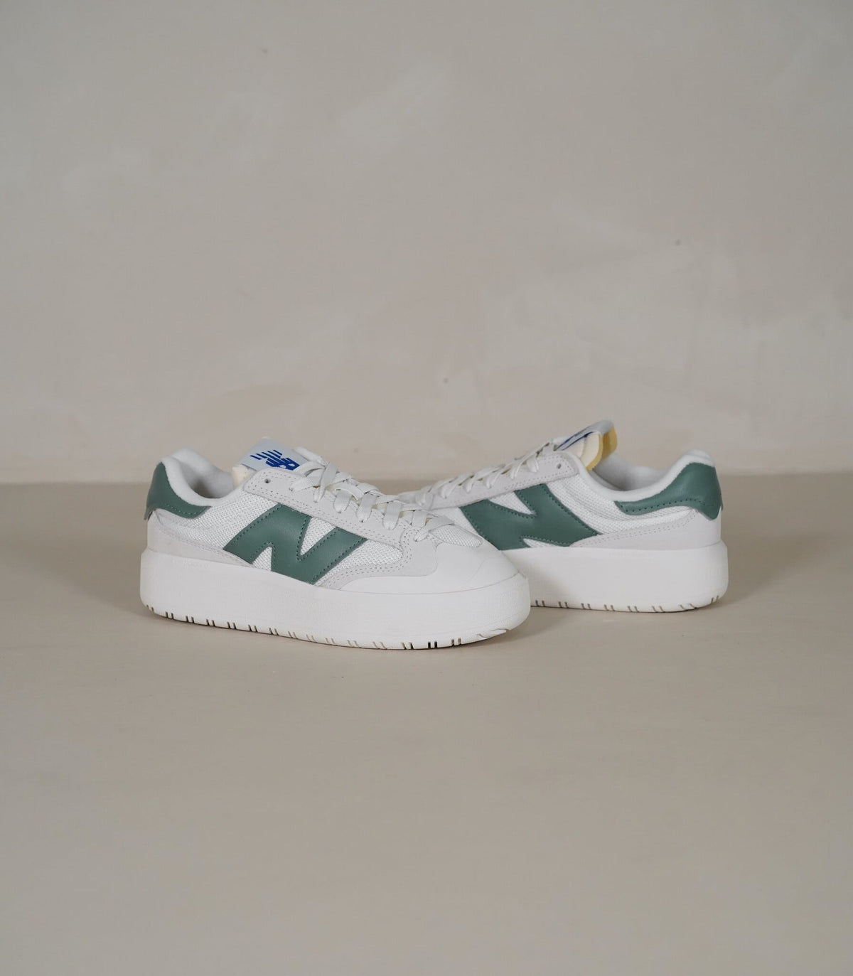 NB Star Kaki