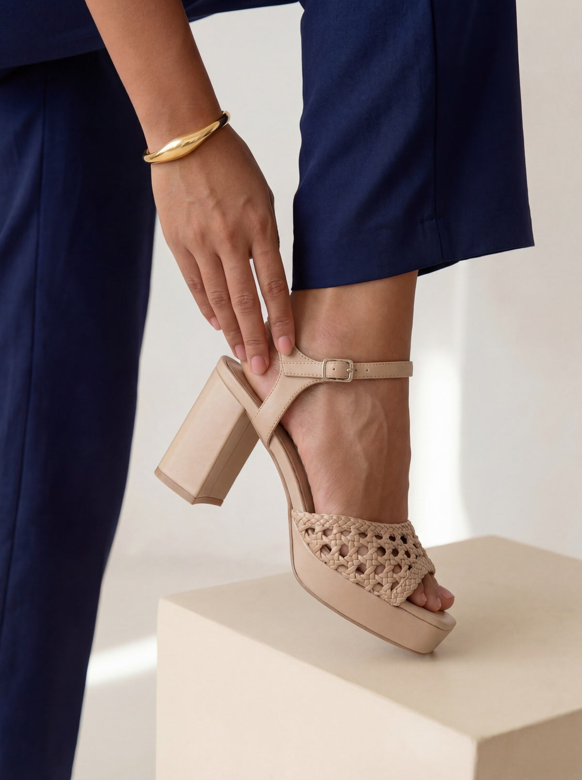 Alicia Beige
