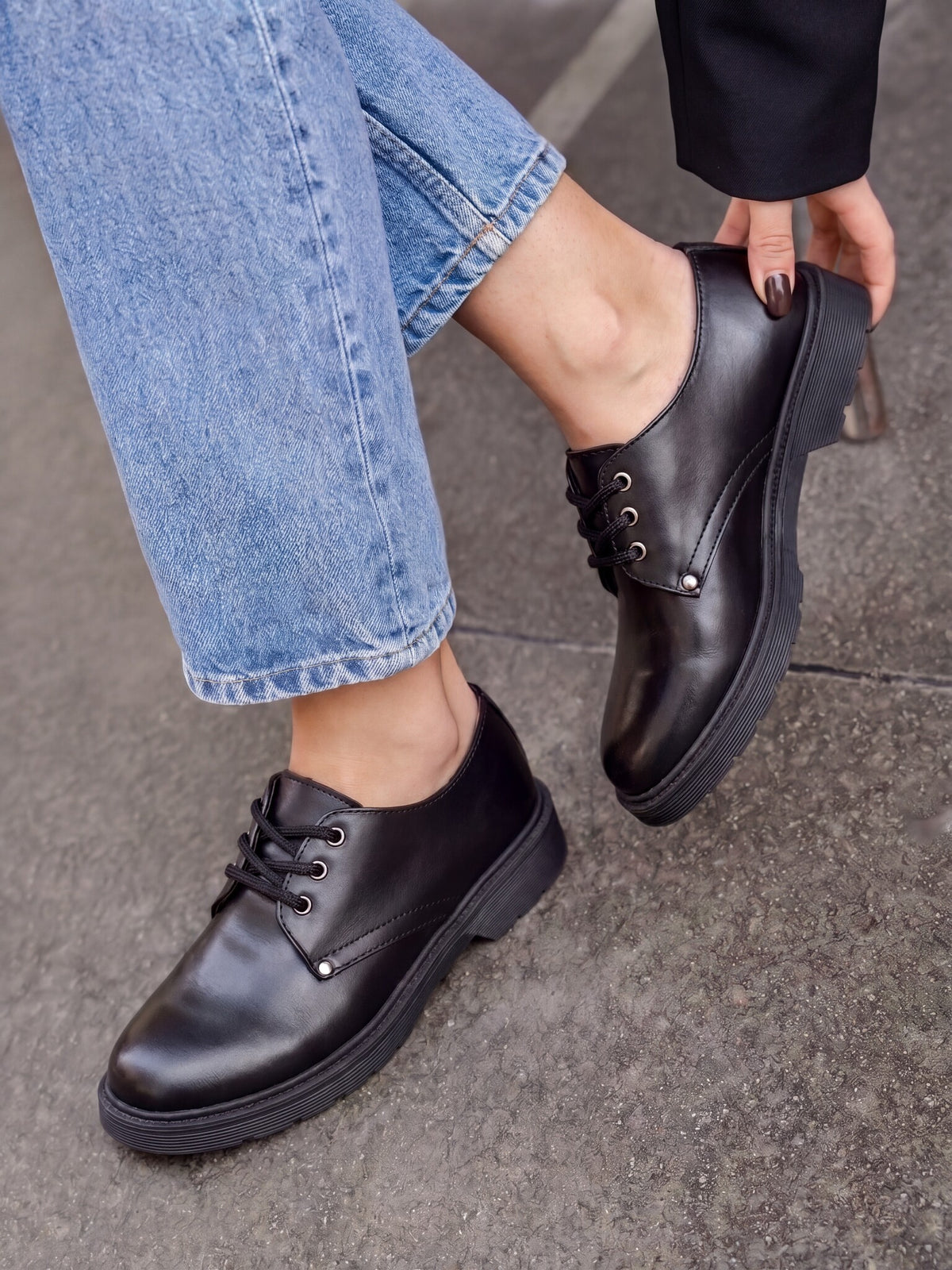 Henid Black