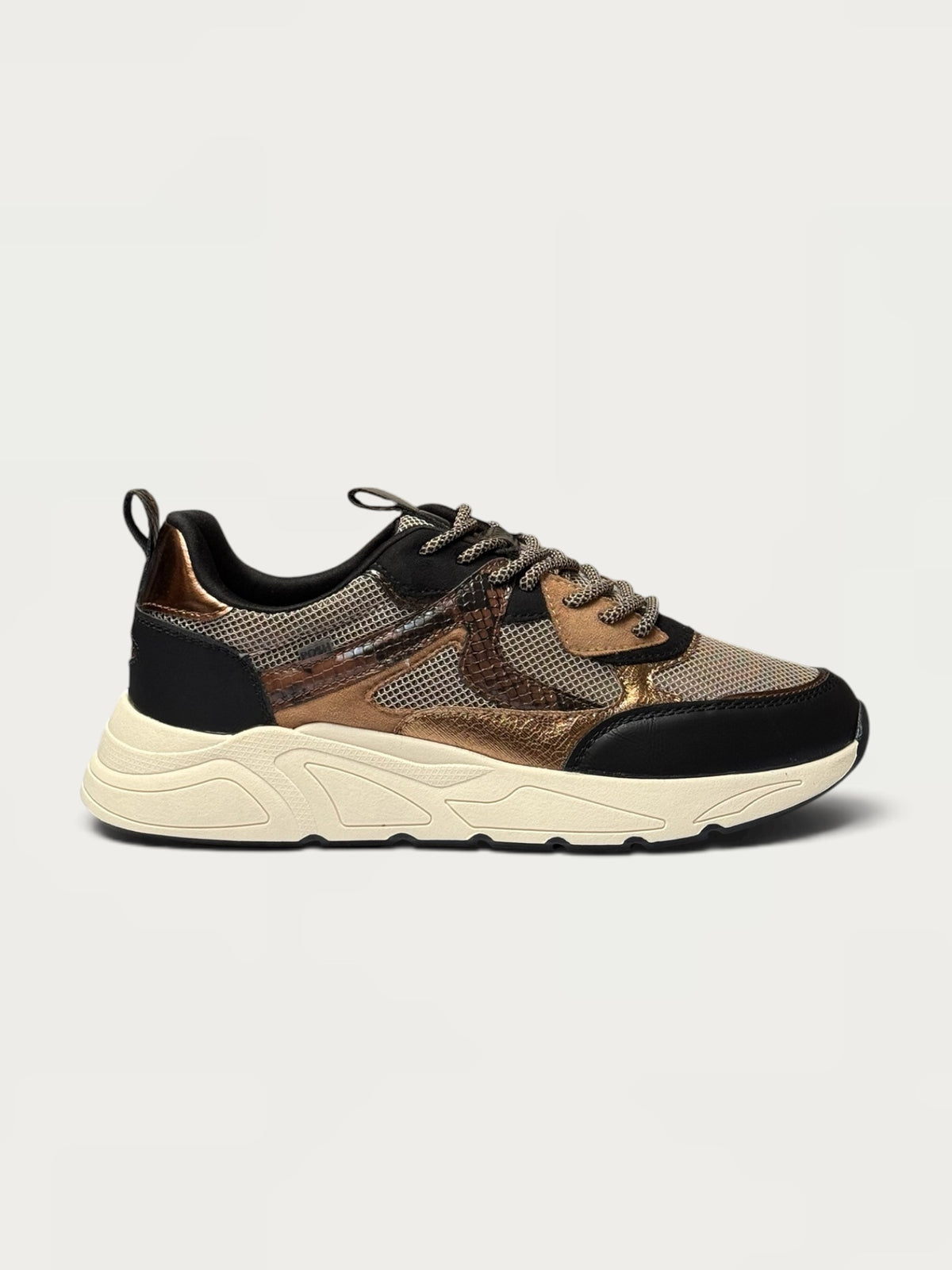 Lutra Shadow