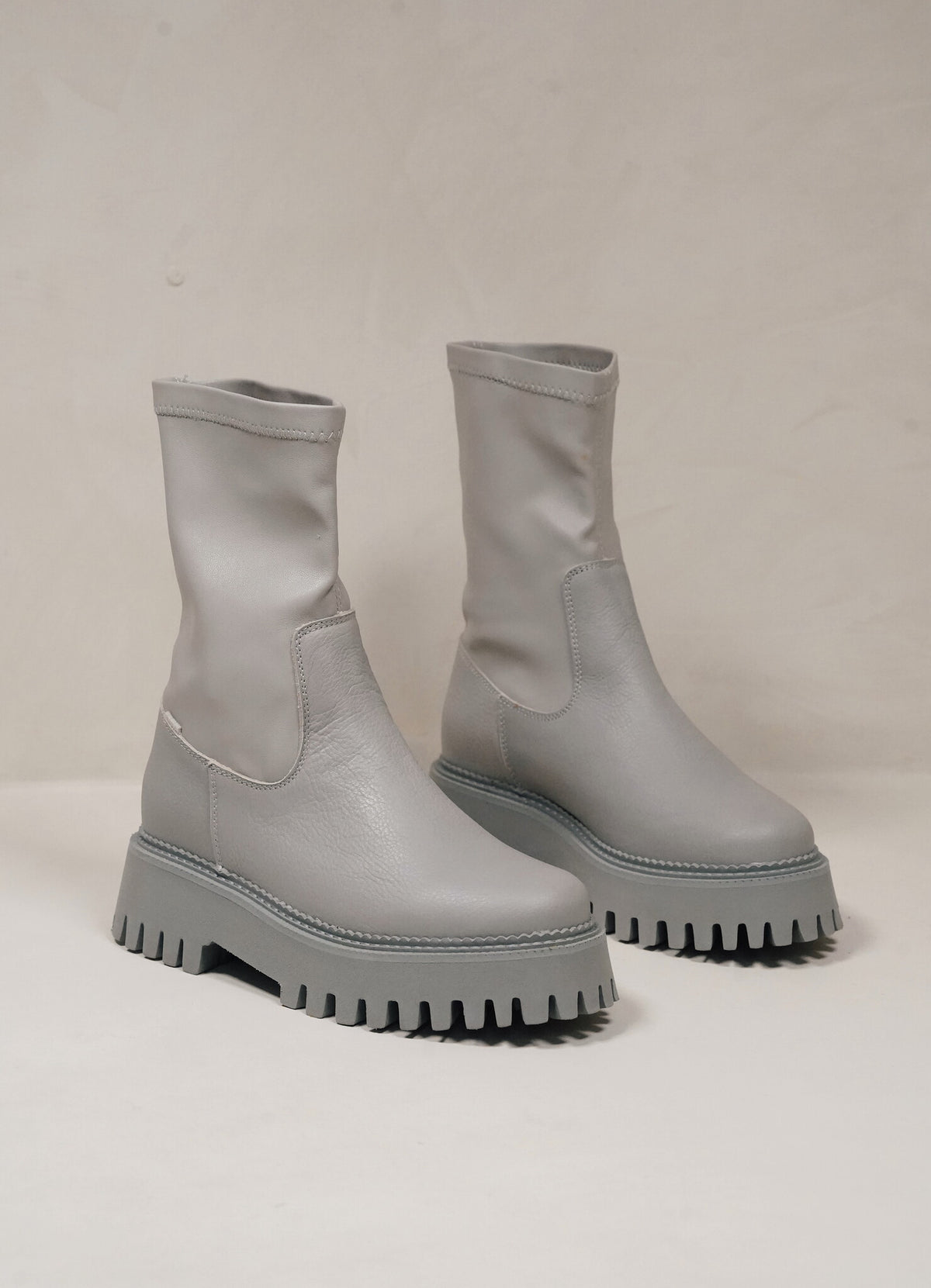 Groovy Stretch Grey