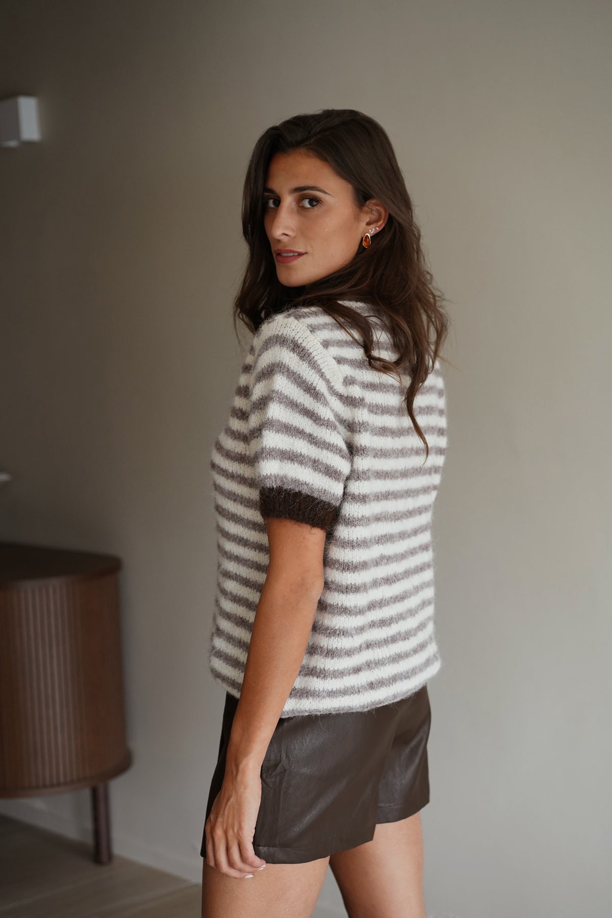 Pull Kris ligné marron