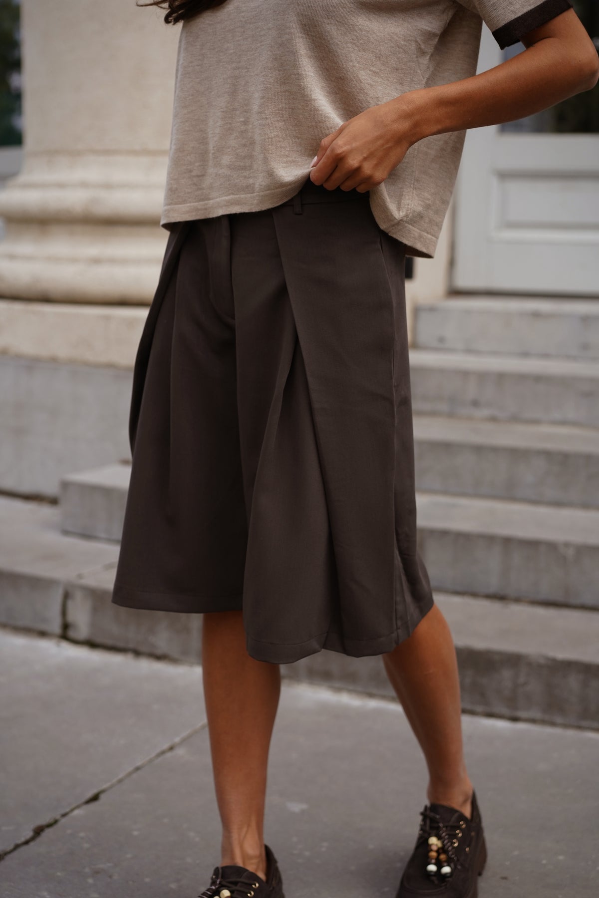 Bermudas Jonas Gris