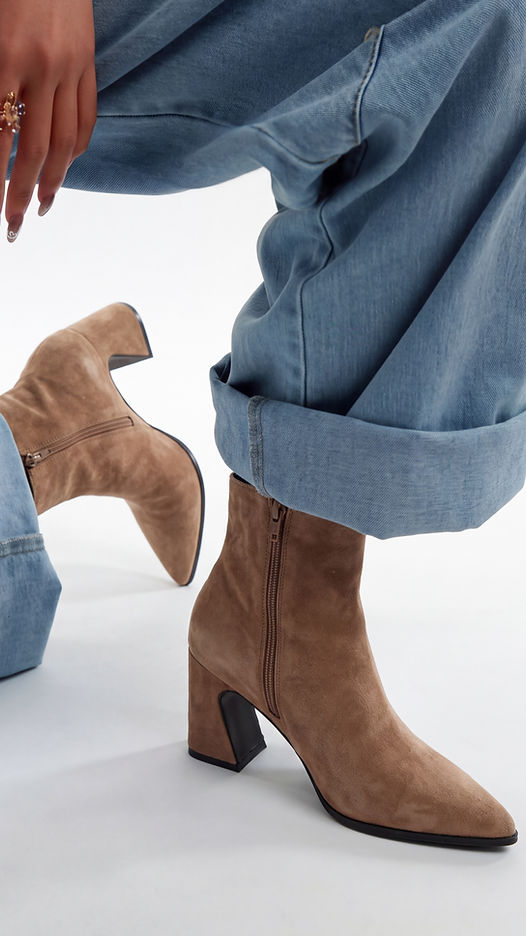 Daria Beige