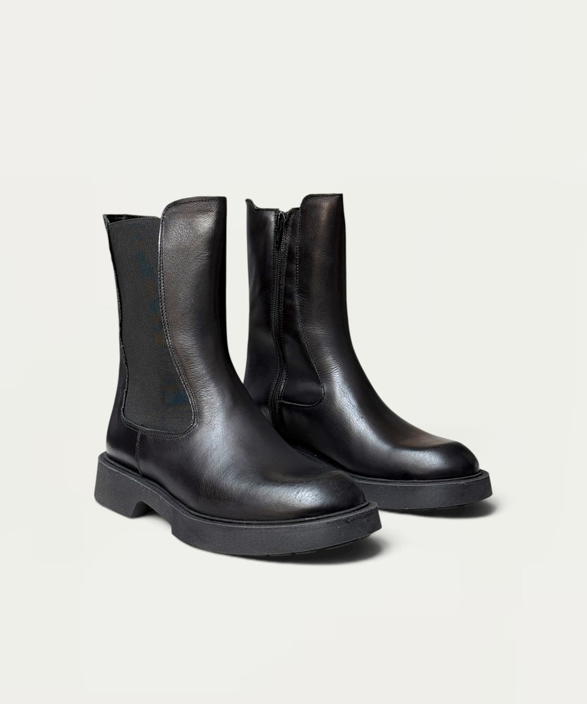 Albana Black