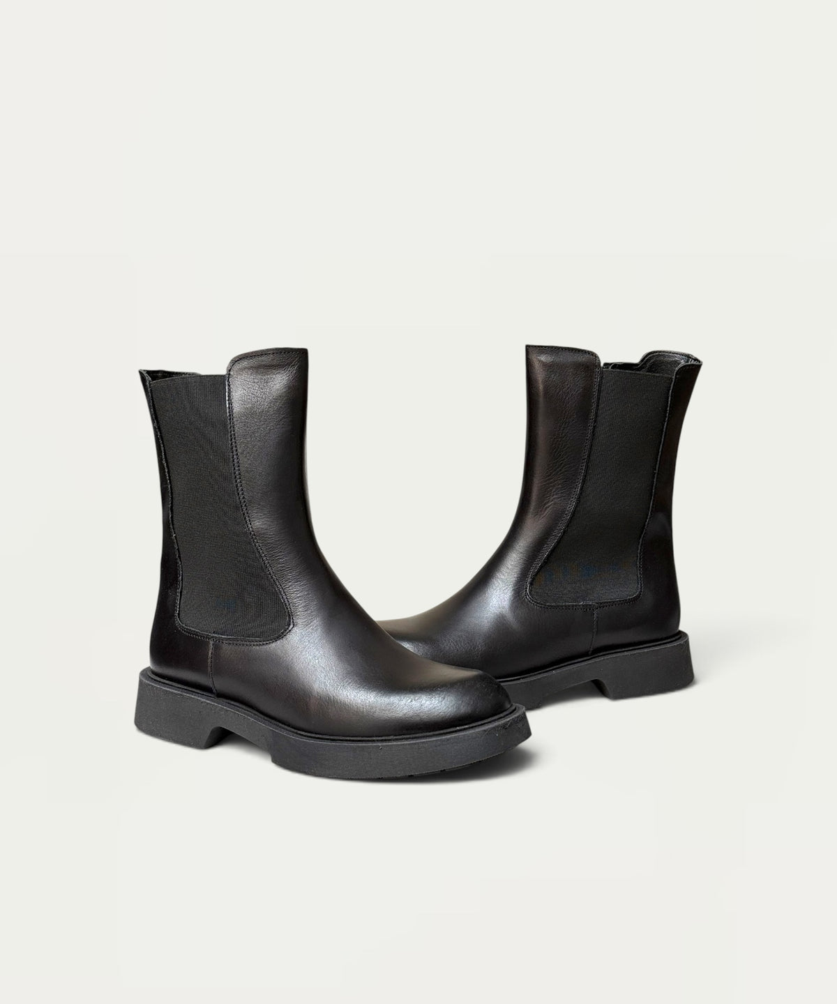 Albana Black