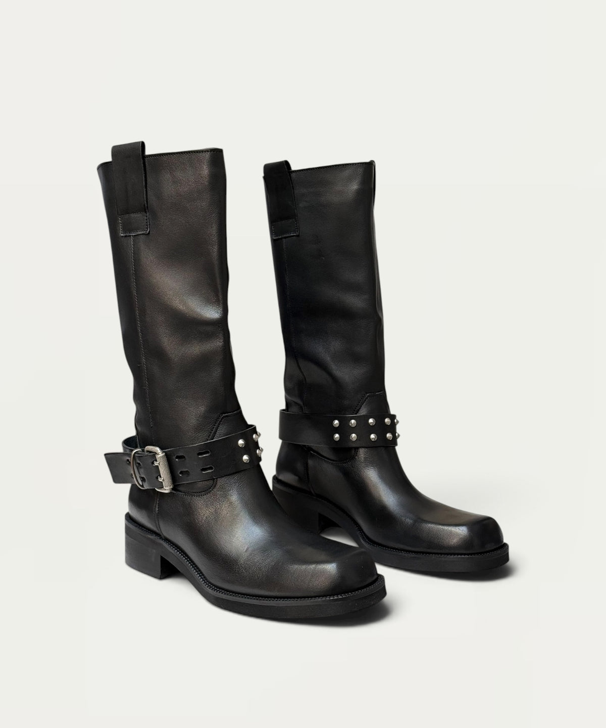 Jocasta Black