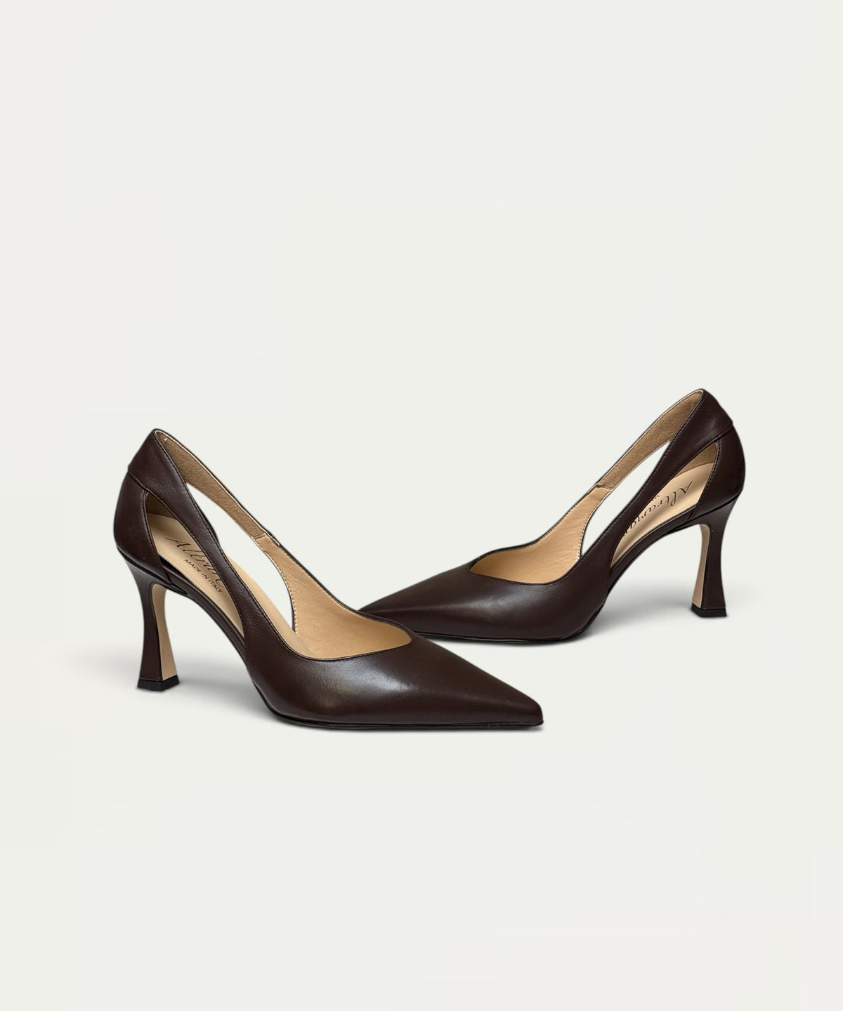 Nessa Marron