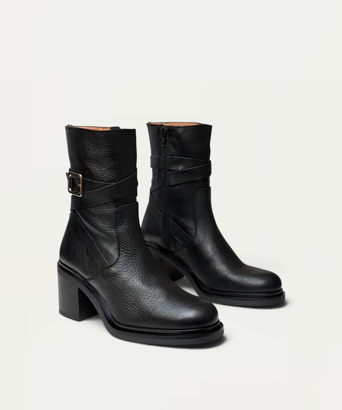 Frisa Black