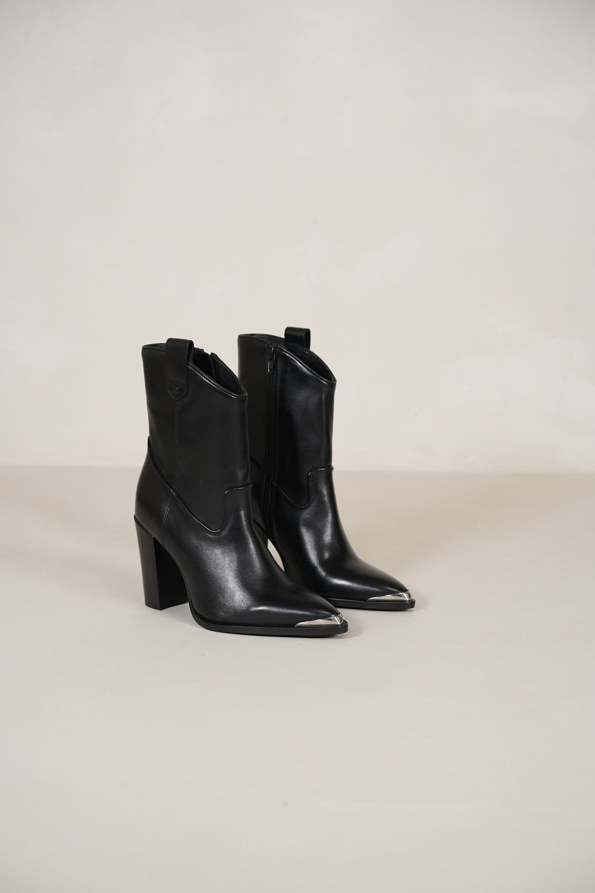 Patt Black