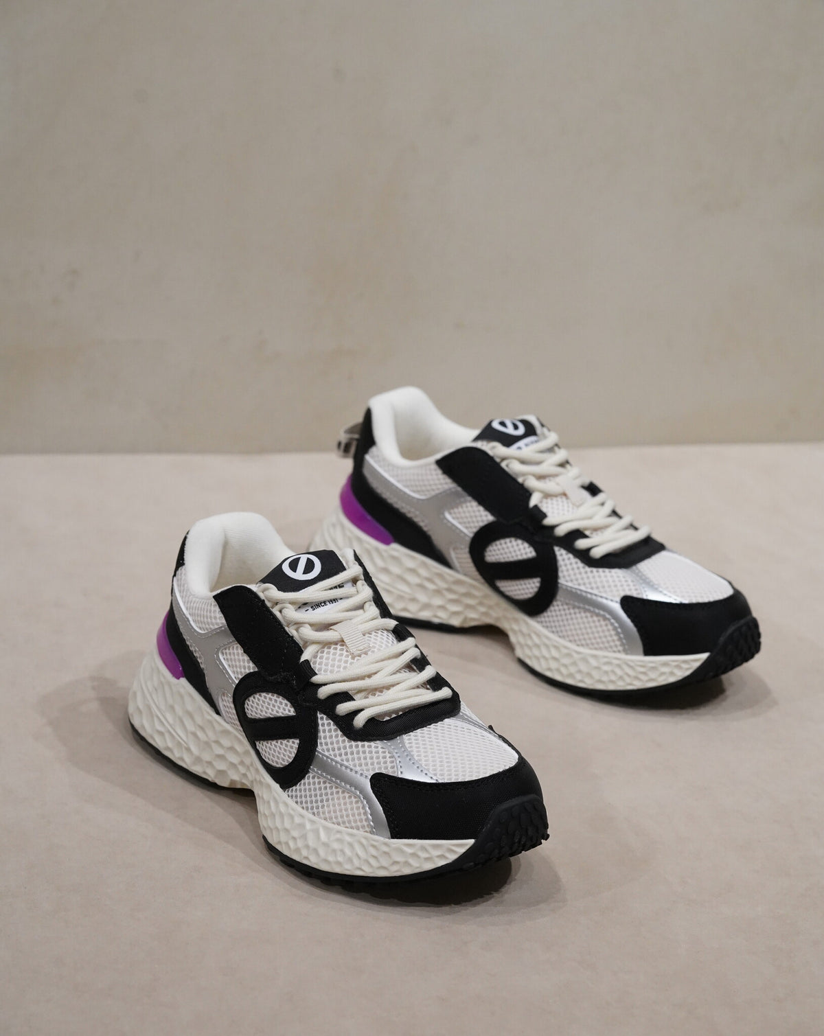 Carter 2.0 runner white