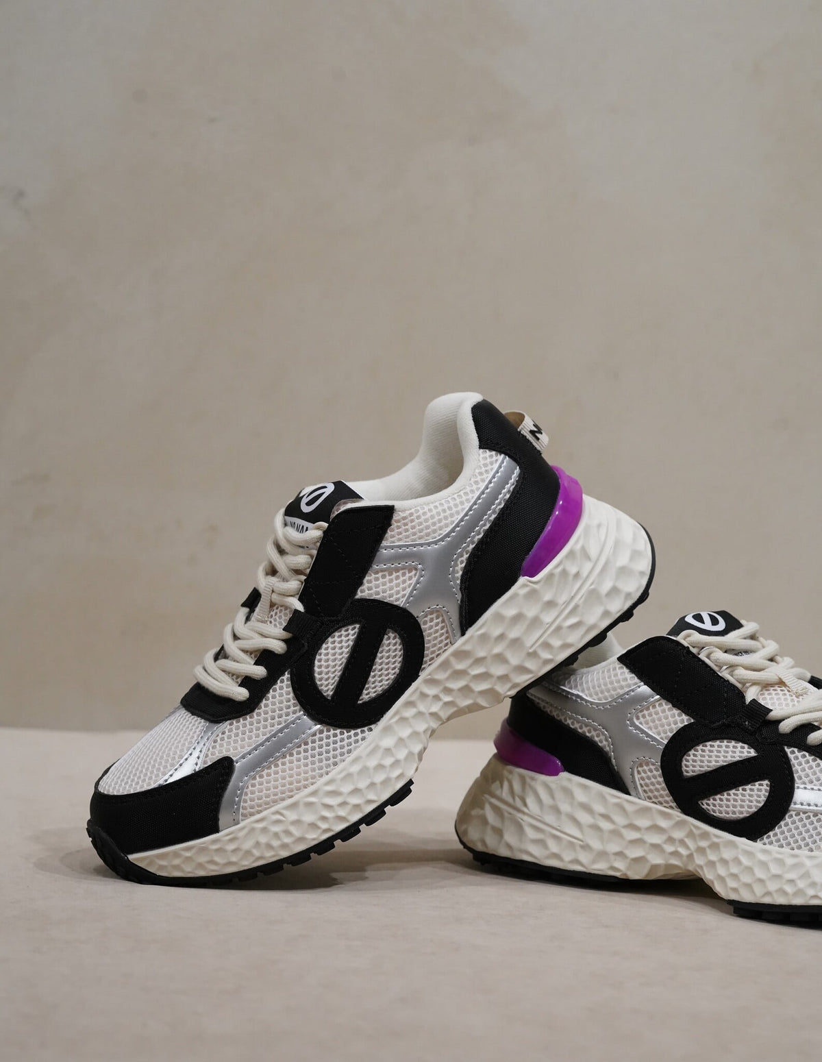 Carter 2.0 runner white