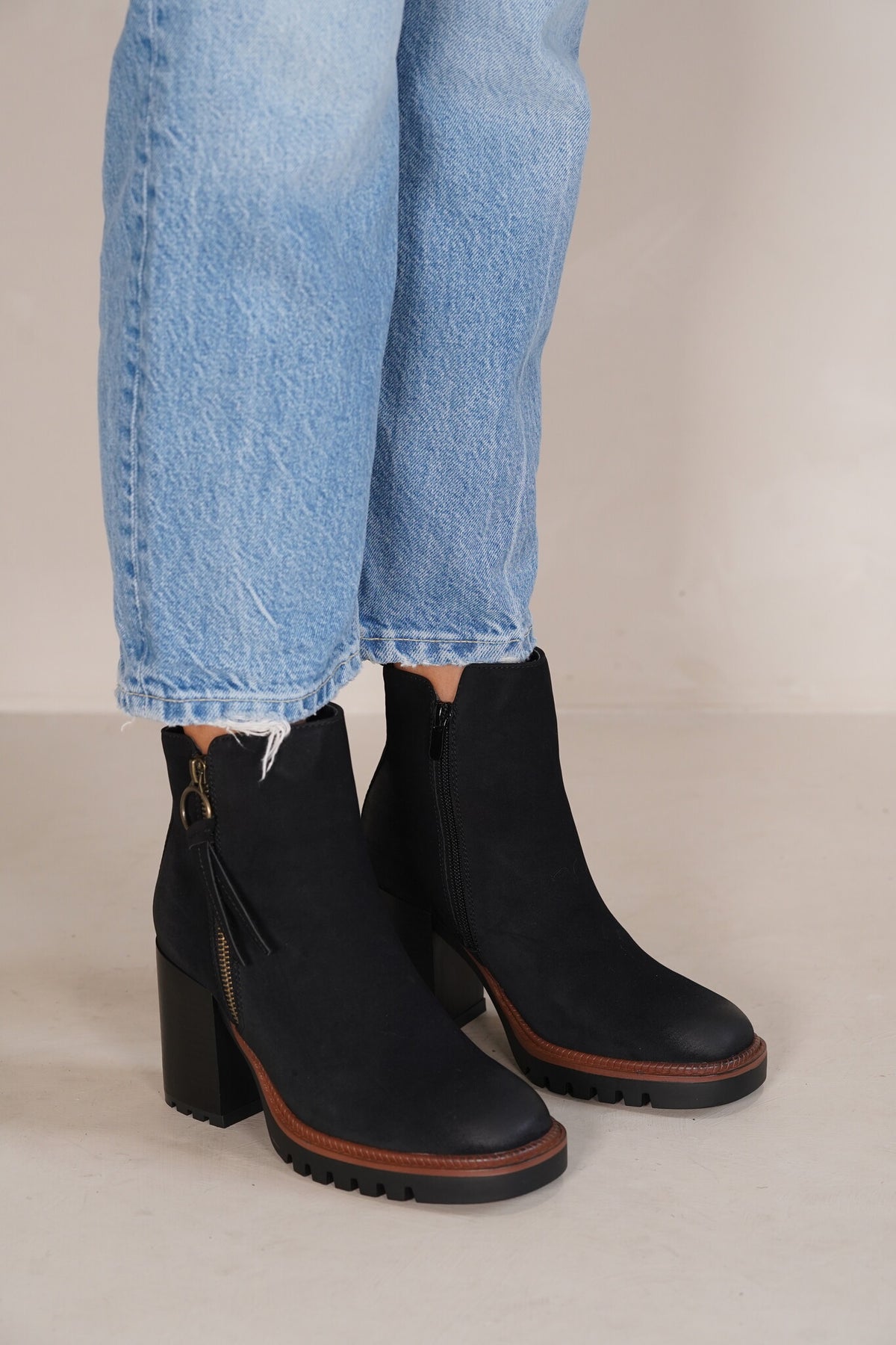 Rivka Black