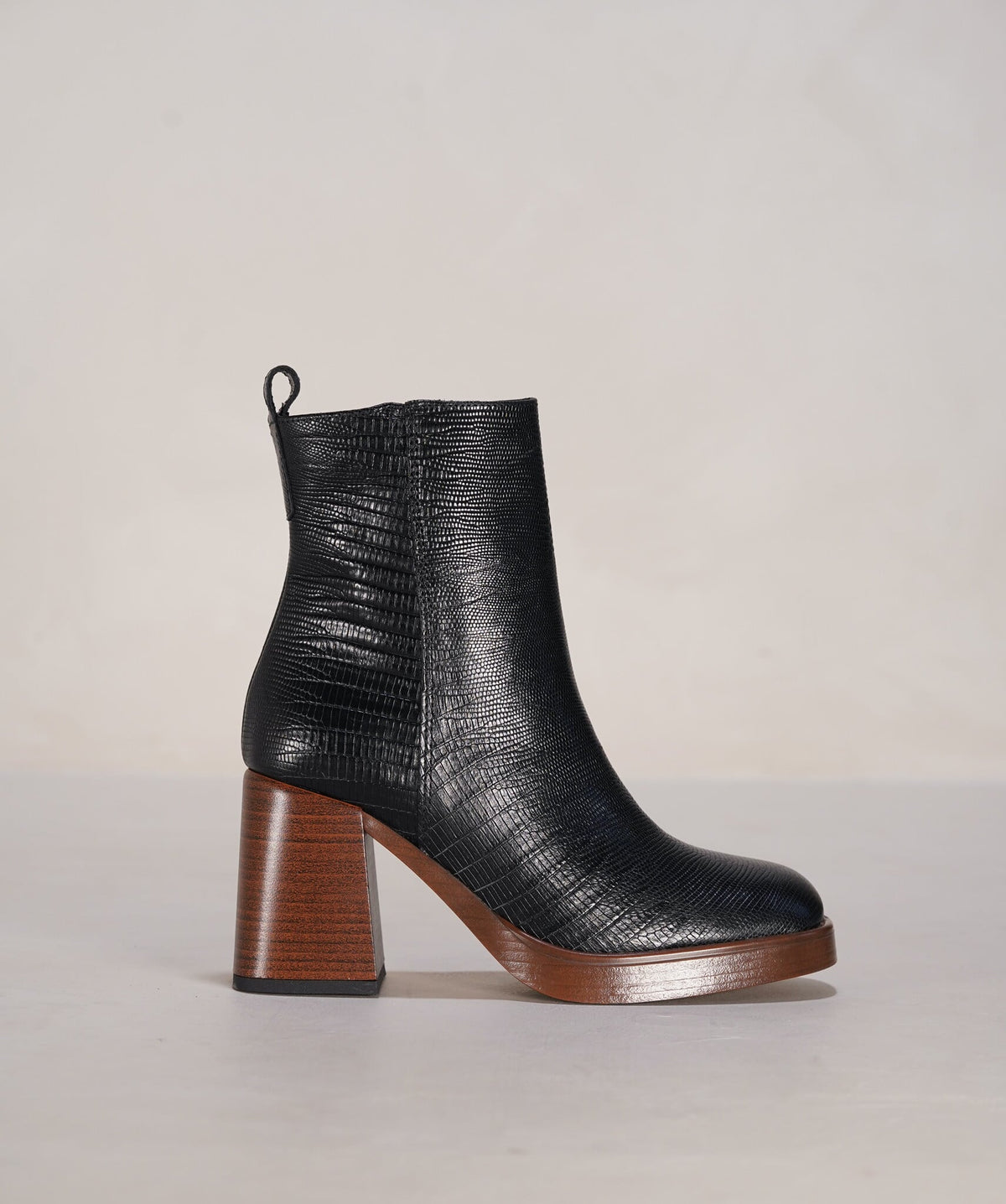Siena Black