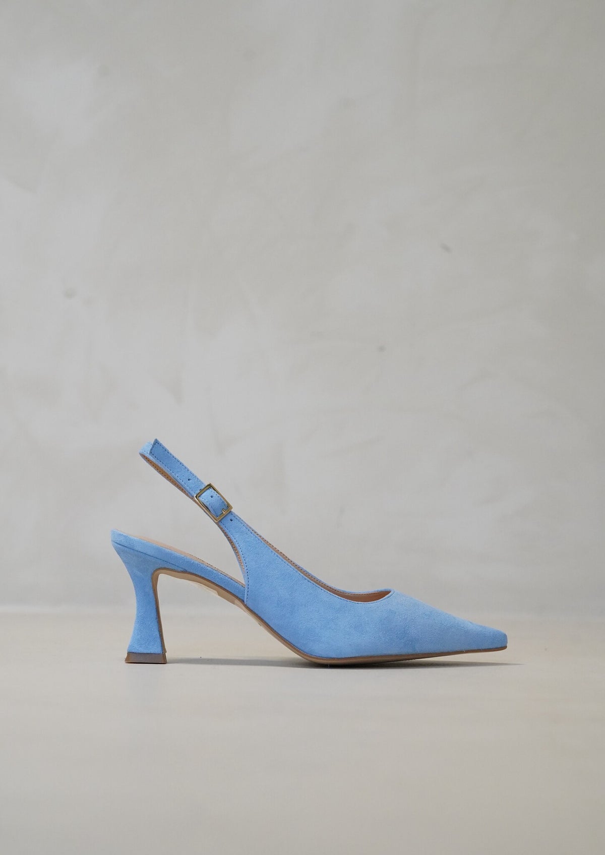 Saliha Blue