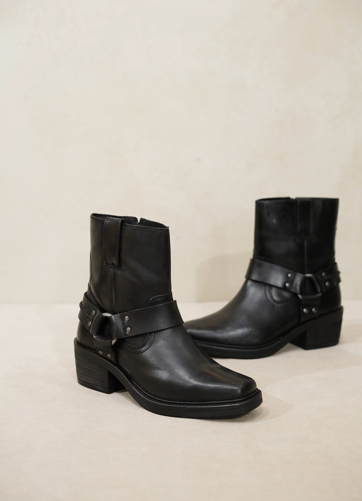 Balina Black