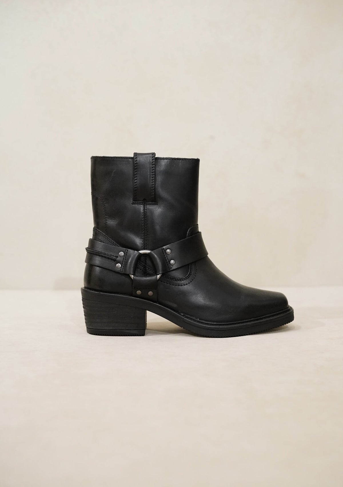 Balina Black