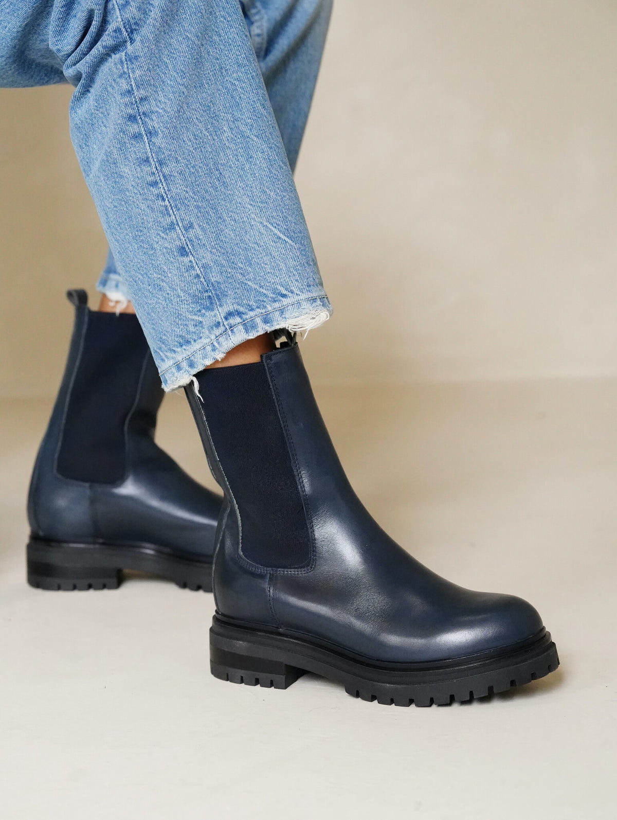 Lyana Navy