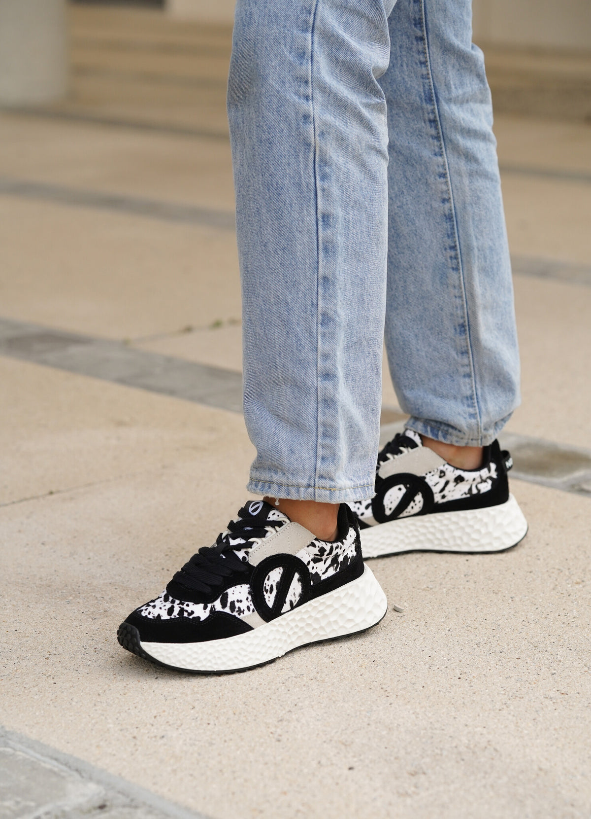 Carter Jogger Milk
