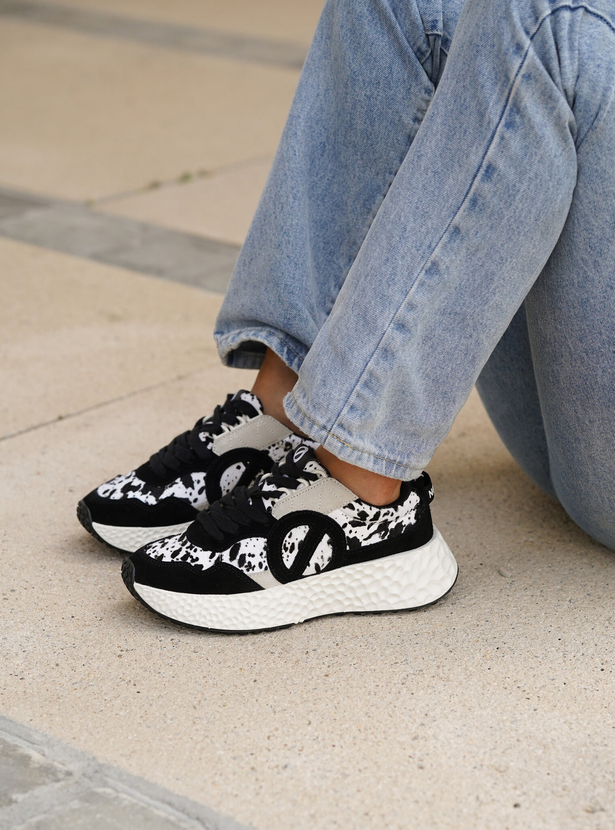Carter Jogger Milk