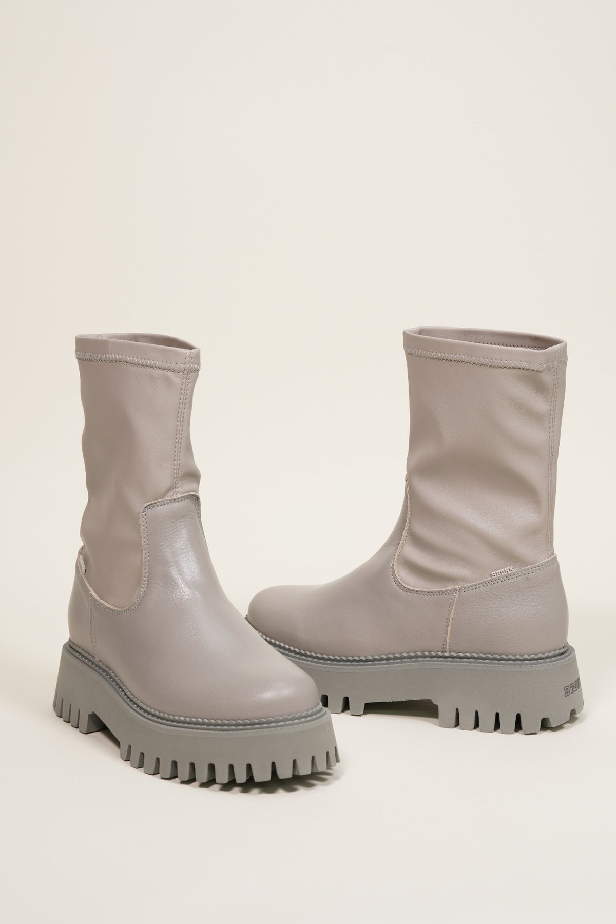 Groovy Stretch Grey
