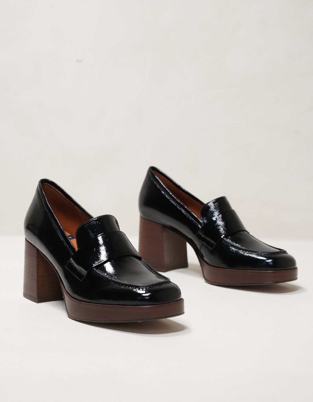 Gadea Black