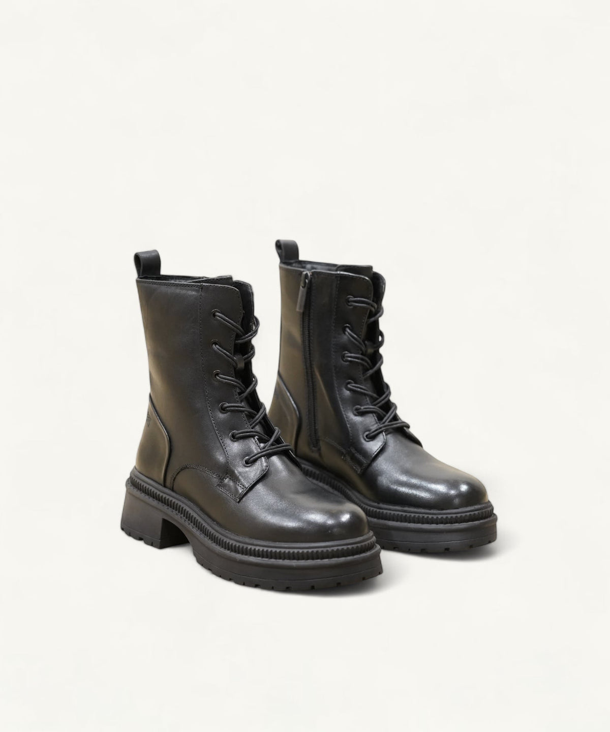 Ophelia Black