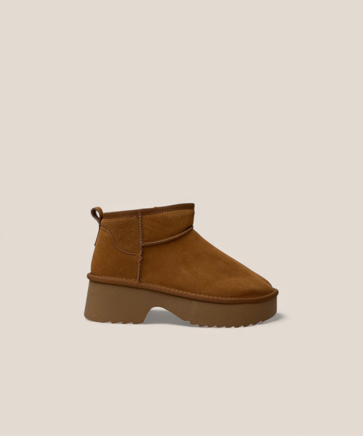 Helia Camel