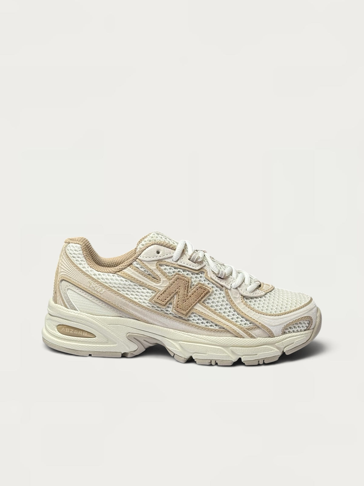 NB 740 Cream