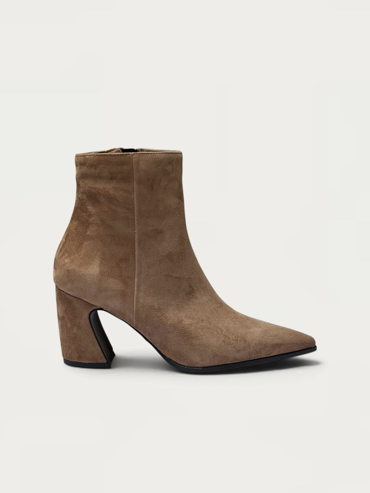Daria Beige