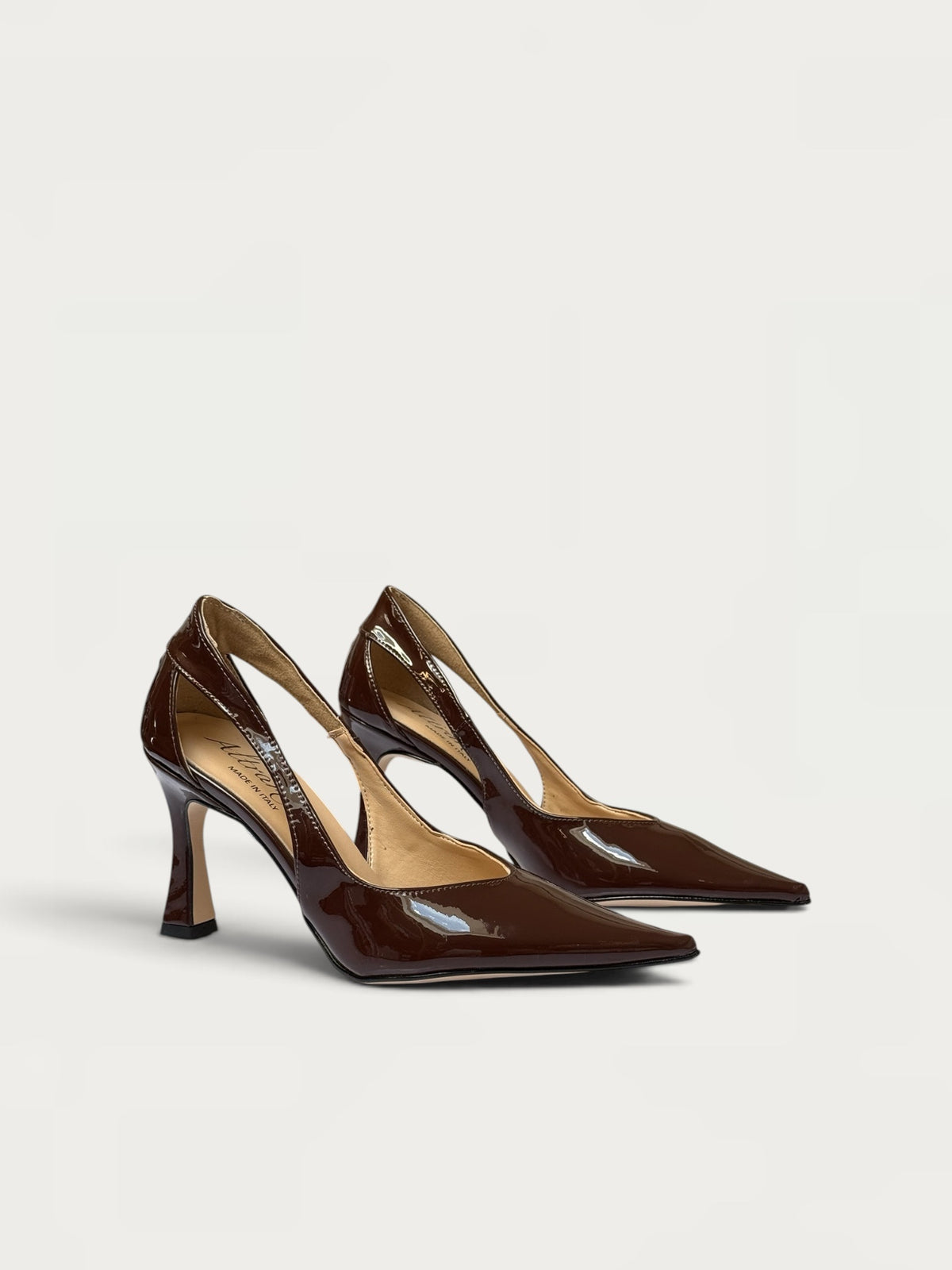 Nessa Brown Verni