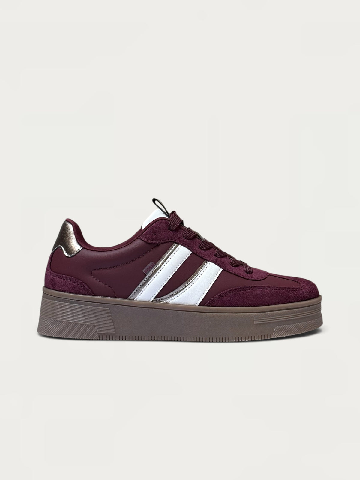 Camira Bordeaux