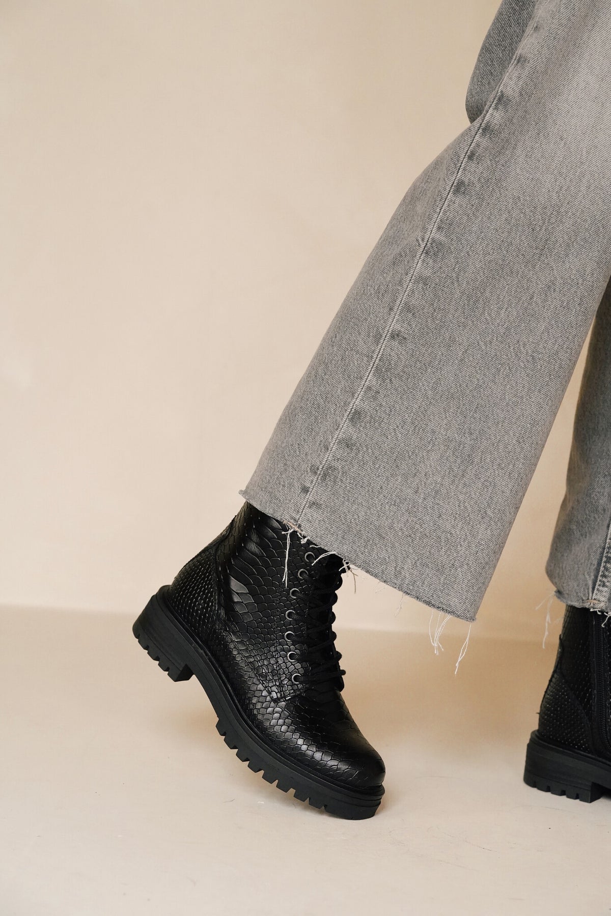 Iga Black Print