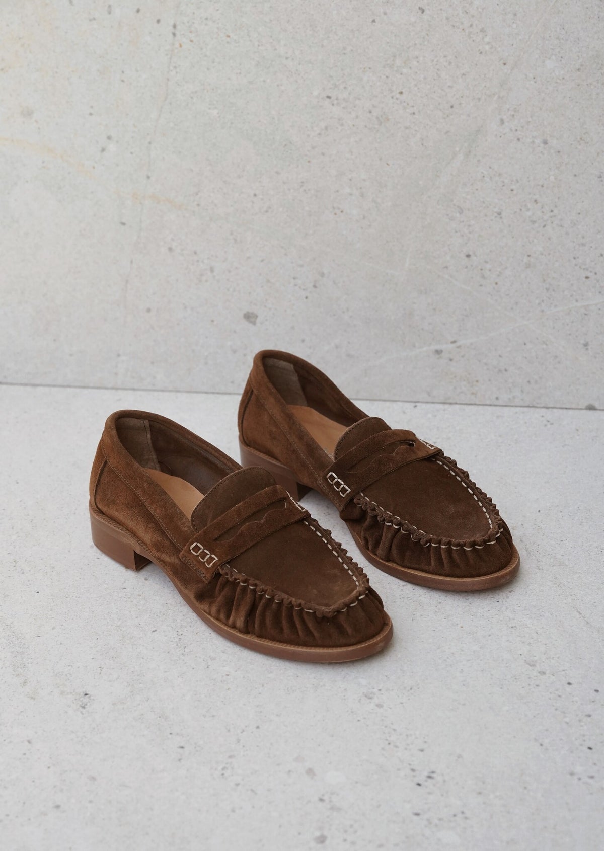 Aduna Brown