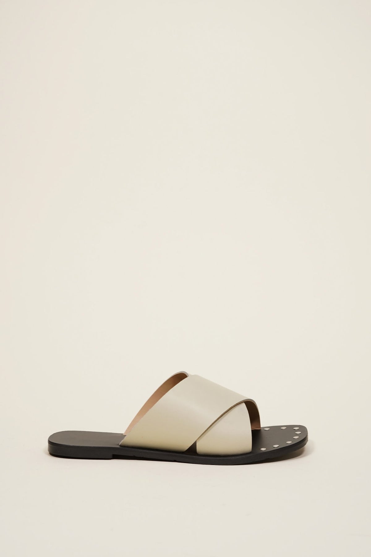 Xavina Off-white